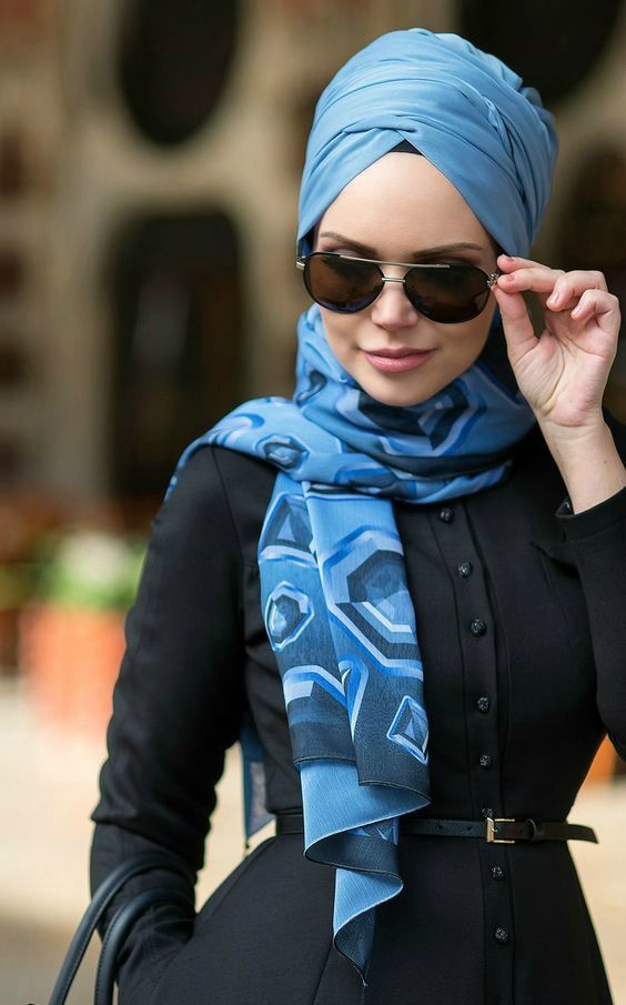  The Fringed Hijab Trend